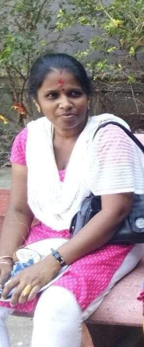 South Indian Tamil wife naked bathing