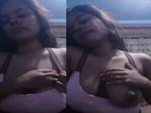 Indian girlfriend selfie big boobs viral