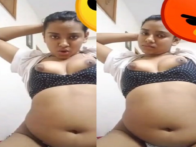 boobs show in bra by viral live cam Desi