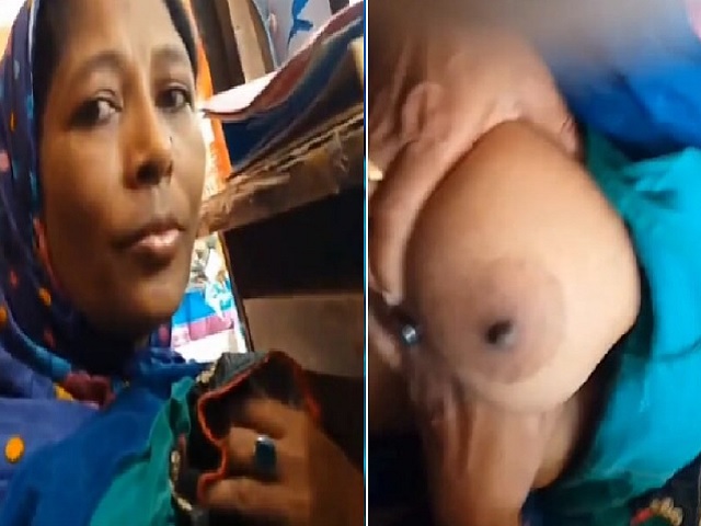 MILF milky boobs press by shopkeeper viral
