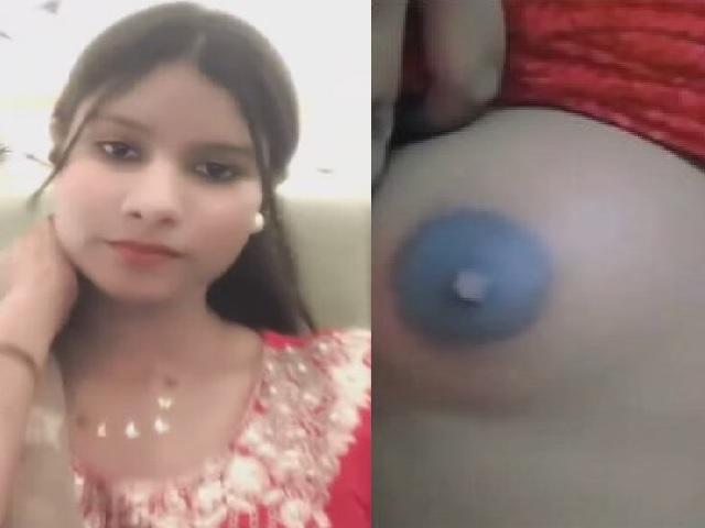 first time boobs show and nude selfie viral cute
