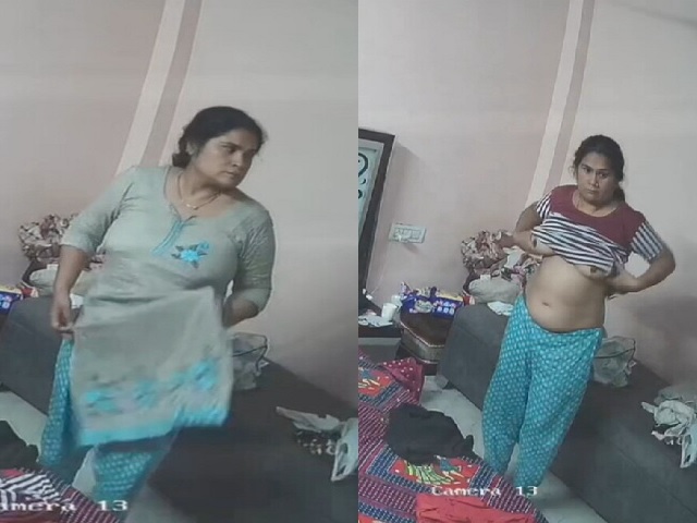 mature aunty dress change on CCTV Indian sex