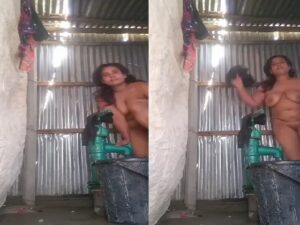MILF video making of her naked bath viral xxx