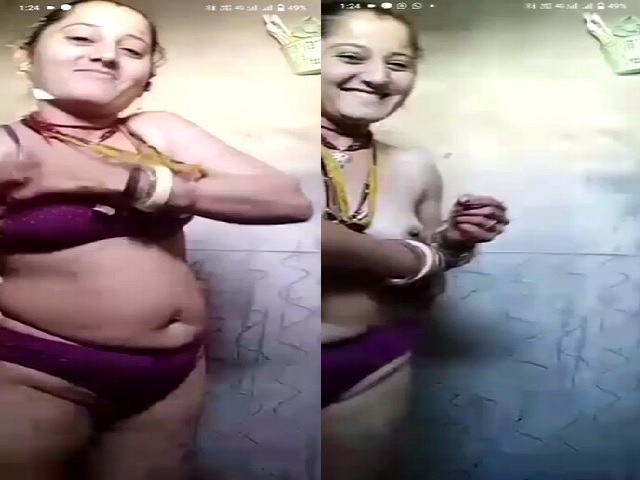 mature village wife hot show before nude