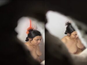 devar hides near bathroom to see bhabhi nude