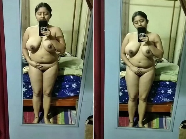 aunty nude before mirror viral video making for