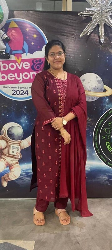 MILF busty teacher nude clicks by cuckold