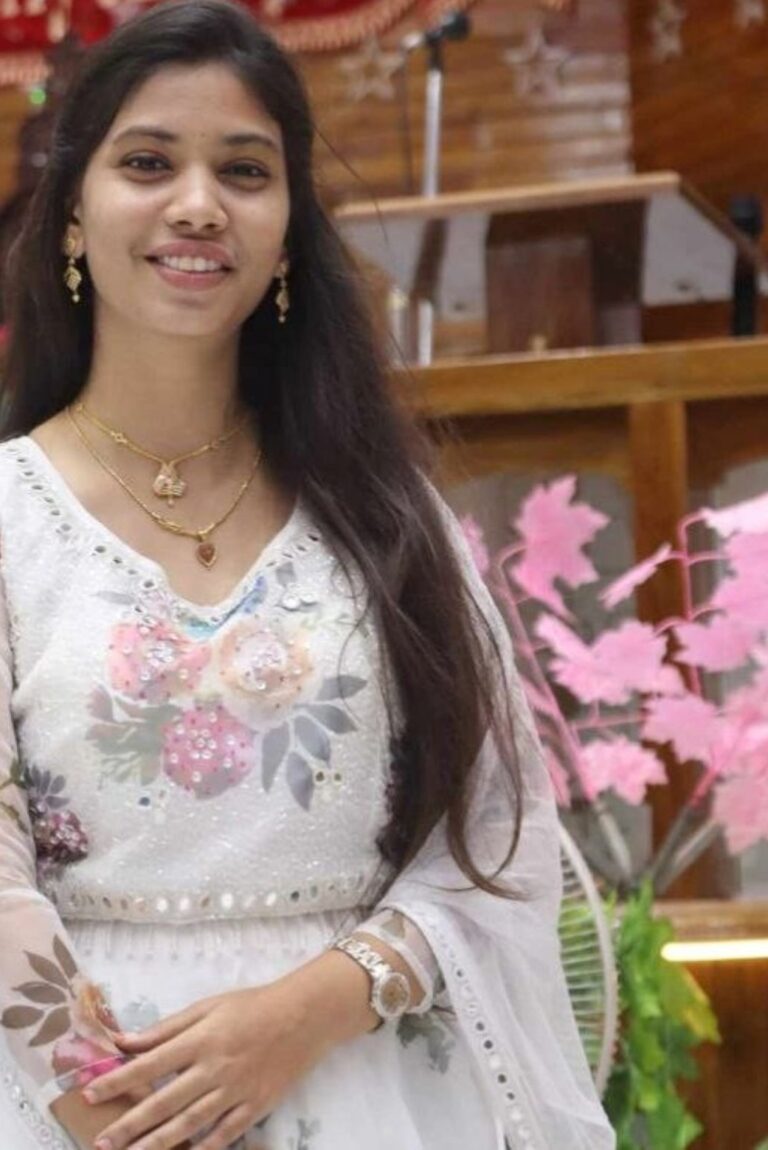 Telugu wife blowjob and nude sex with