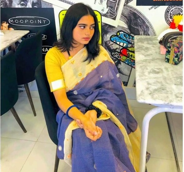 young wife blowjob first time to husband after