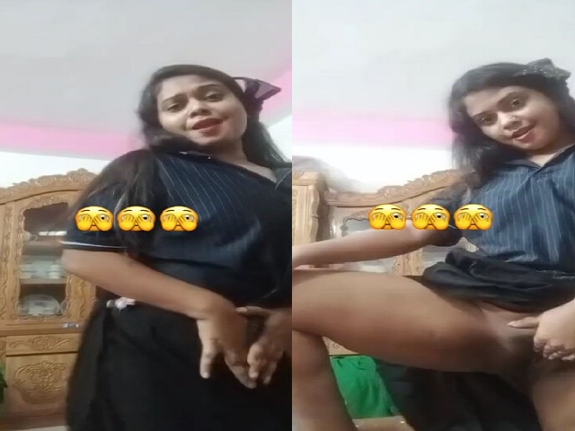 Bengali girl striptease dancing and nude pussy