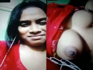 girlfriend virgin boobs and pussy showing