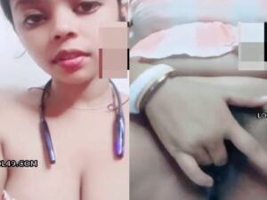 huge tits Indian girlfriend fingering horny