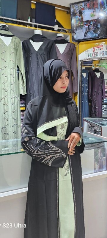 Bengali hijab wife nude before new boyfriend for