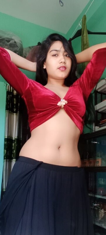 desi girl sucking dick and having sex with