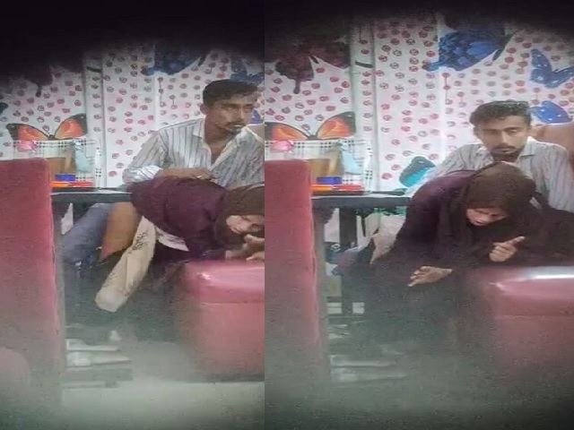hijab lady in restaurant having viral sex caught by