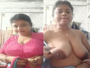 long boobs aunty stripping blouse and