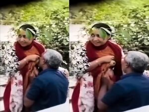 uncle sucking aunty boobs while walking in