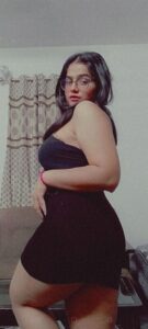 sexiest Indian figure bathing with milky boobs