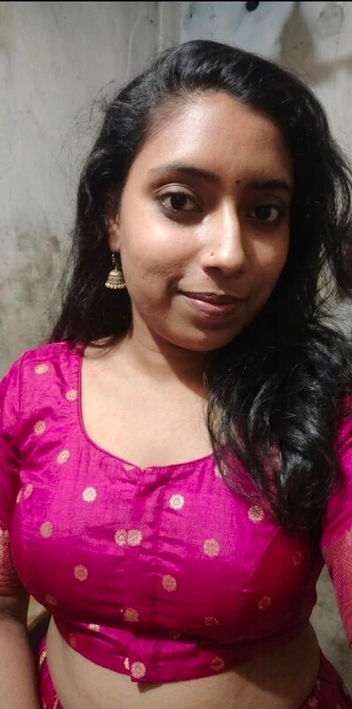 Tamil wife nude pics sharing with ex-lover after