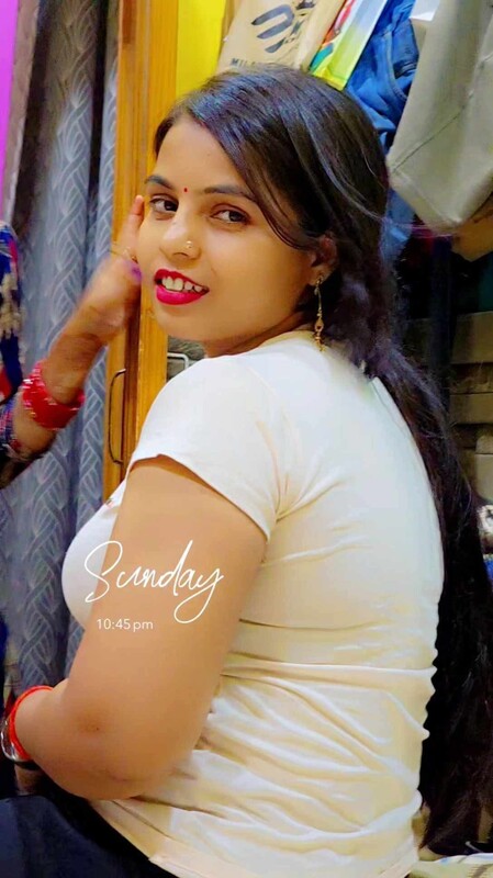 big ass Hindi bhabhi bathing photos shared by