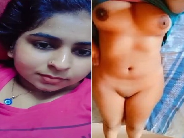 cute girl showing nude body curves viral video
